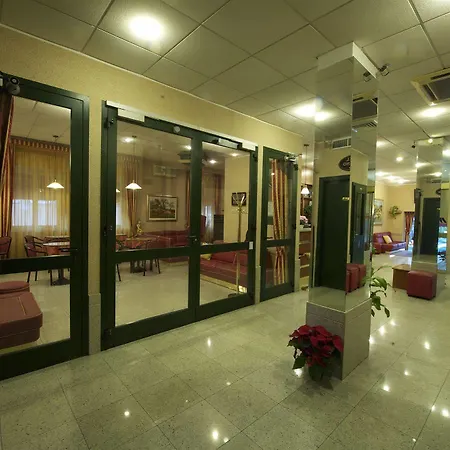Hotel Tirreno 3*