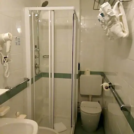 Otel Tirreno 3*