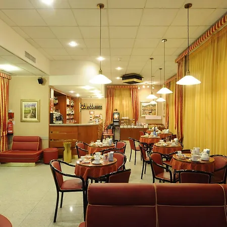 Hotel Tirreno