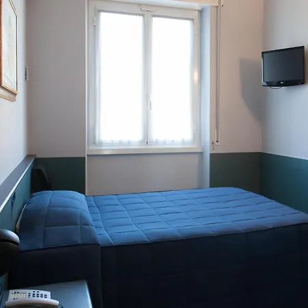 Hotel Tirreno Genua