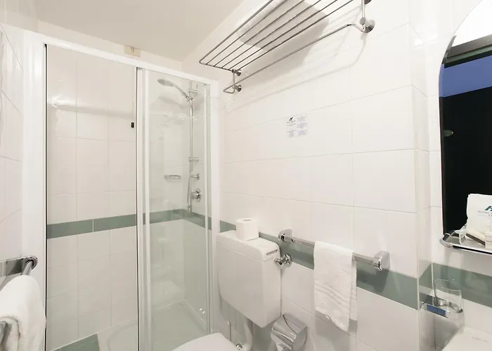 Tirreno Hotel Génova