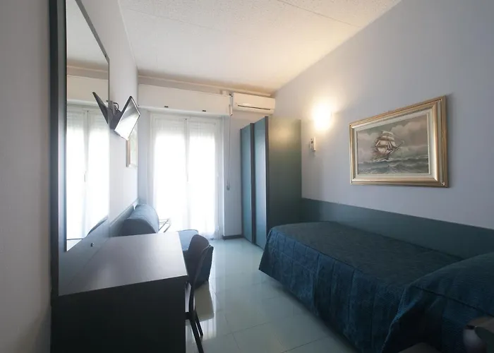 Tirreno Hotel Génova