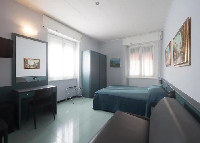 Tirreno Hotel Génova